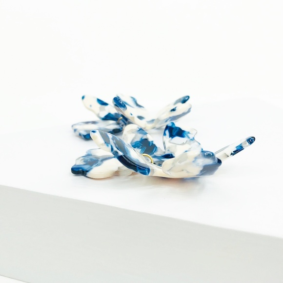 RESTOCKED Paper Lily Earrings in Blue - Picture 3 of 8